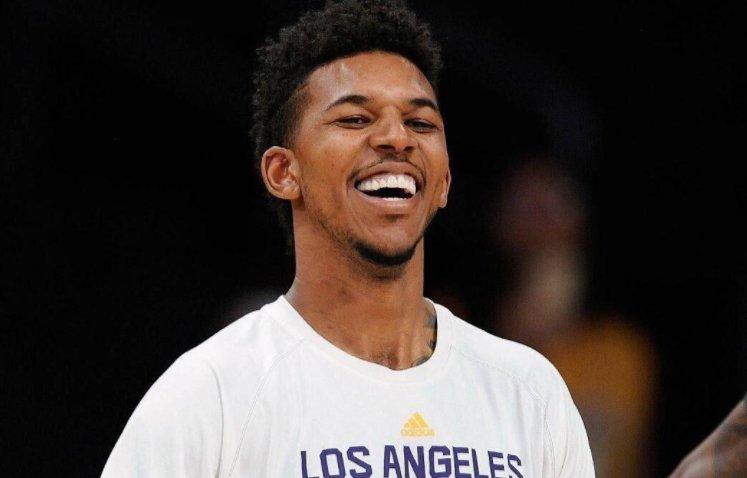 数据把自己 数据把自己